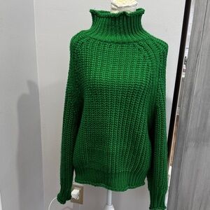 Bluivy Emerald Green Turtleneck Sweater